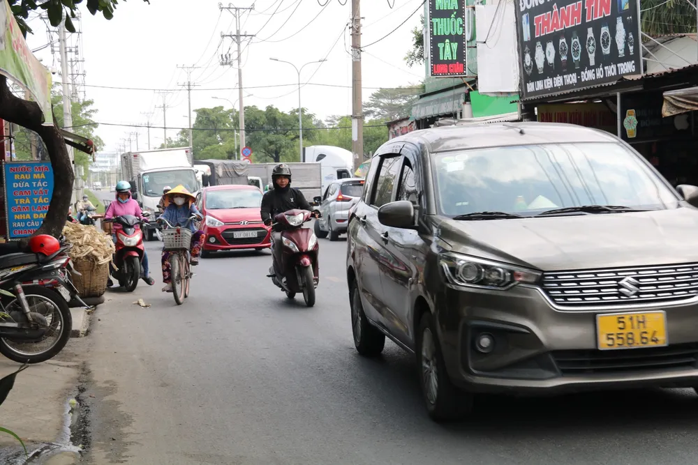 Hiện trạng đường Vĩnh Lộc, huyện Bình Chánh sắp được đầu tư hơn 4 nghìn tỉ để mở rộng