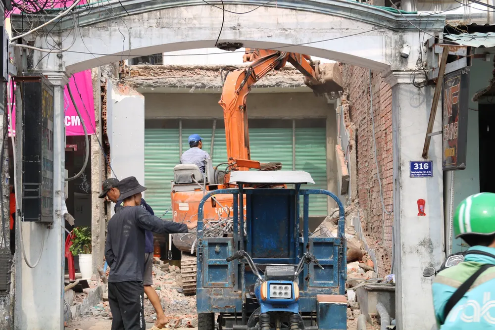 Mở rộng đường Dương Quảng Hàm