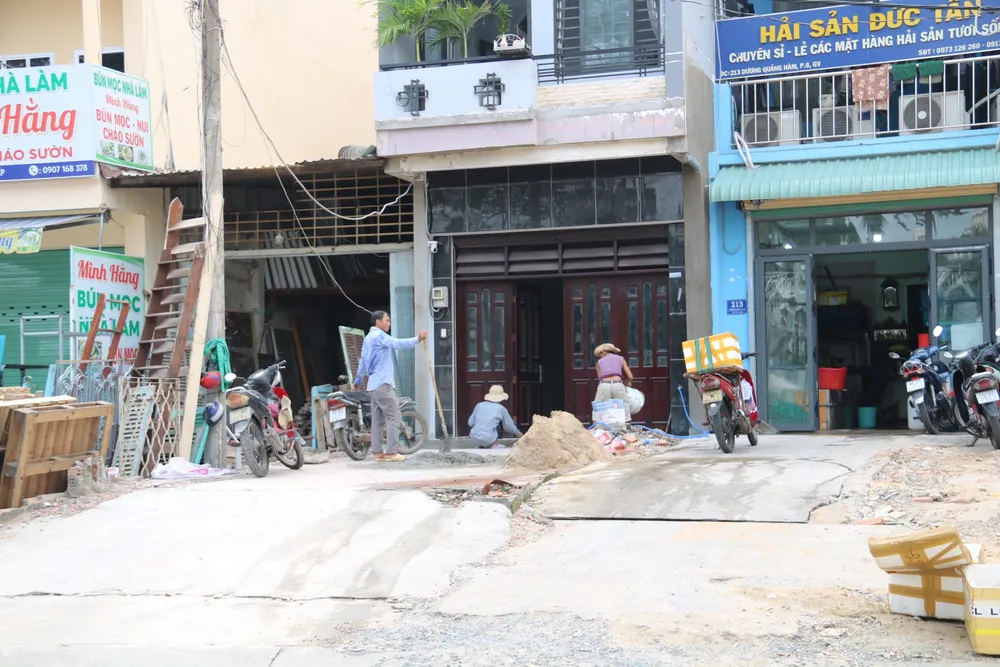 Mở rộng đường Dương Quảng Hàm