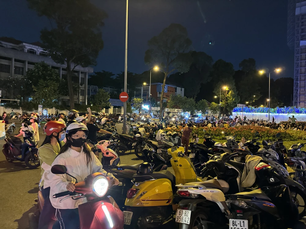 thiếu bãi giữ xe