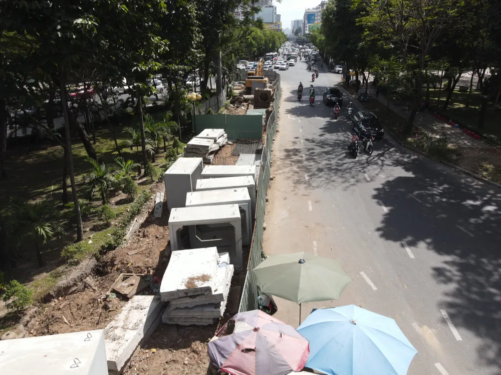 Dự kiến đường nối Trần Quốc Hoàn - Cộng Hòa sẽ thông xe vào tháng 7-2024. Ảnh: ĐÀO TRANG Trần Quốc Hoàn - Cộng Hòa