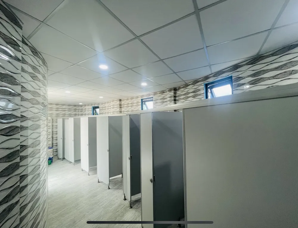 nhà vệ sinh công cộng