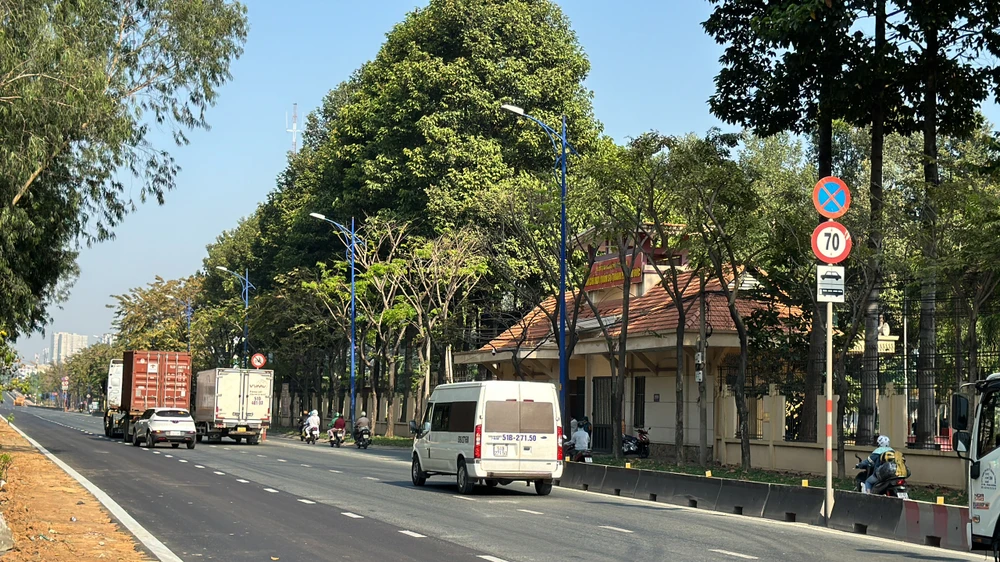 hoàn thành đường Đồng Văn Cống