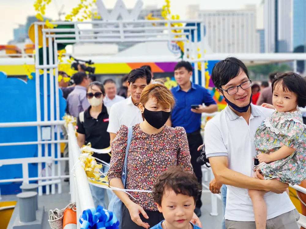 buýt sông Bạch Đằng - Thủ Thiêm, Thủ Thiêm - Bạch Đằng