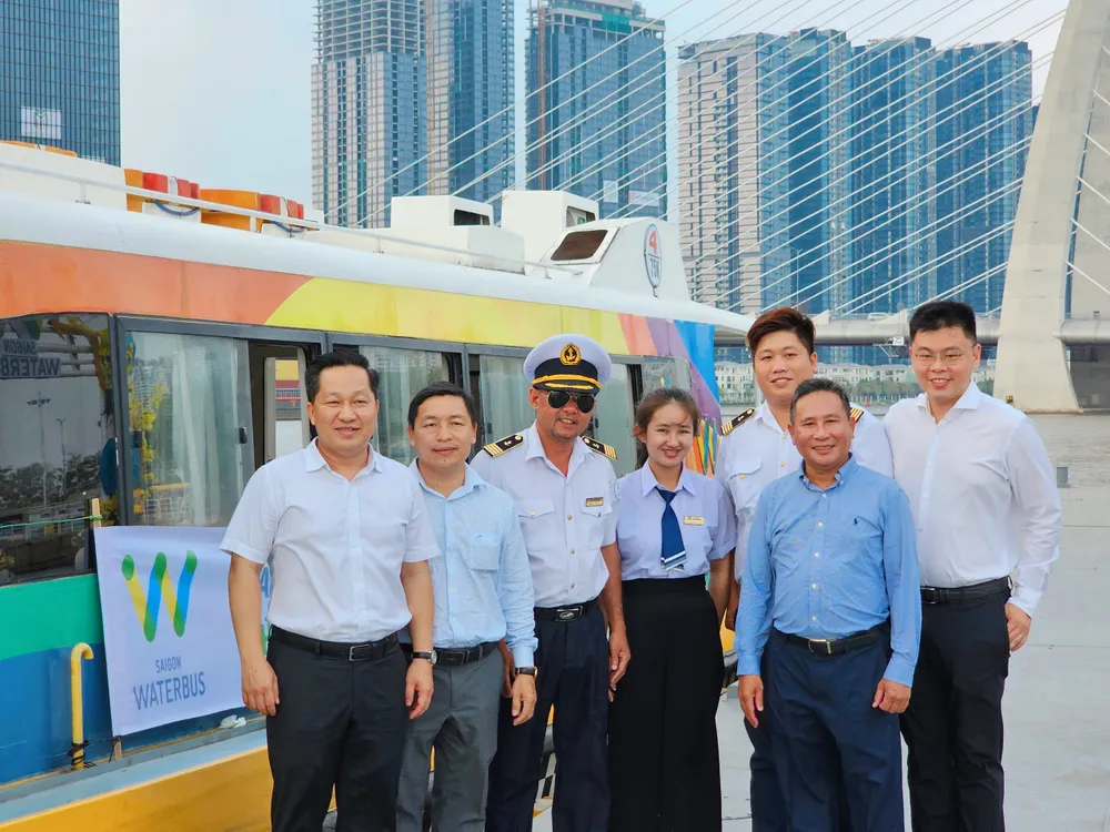 buýt sông Bạch Đằng - Thủ Thiêm, Thủ Thiêm - Bạch Đằng