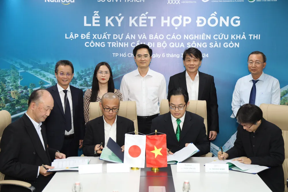 cầu đi bộ Sài Gòn