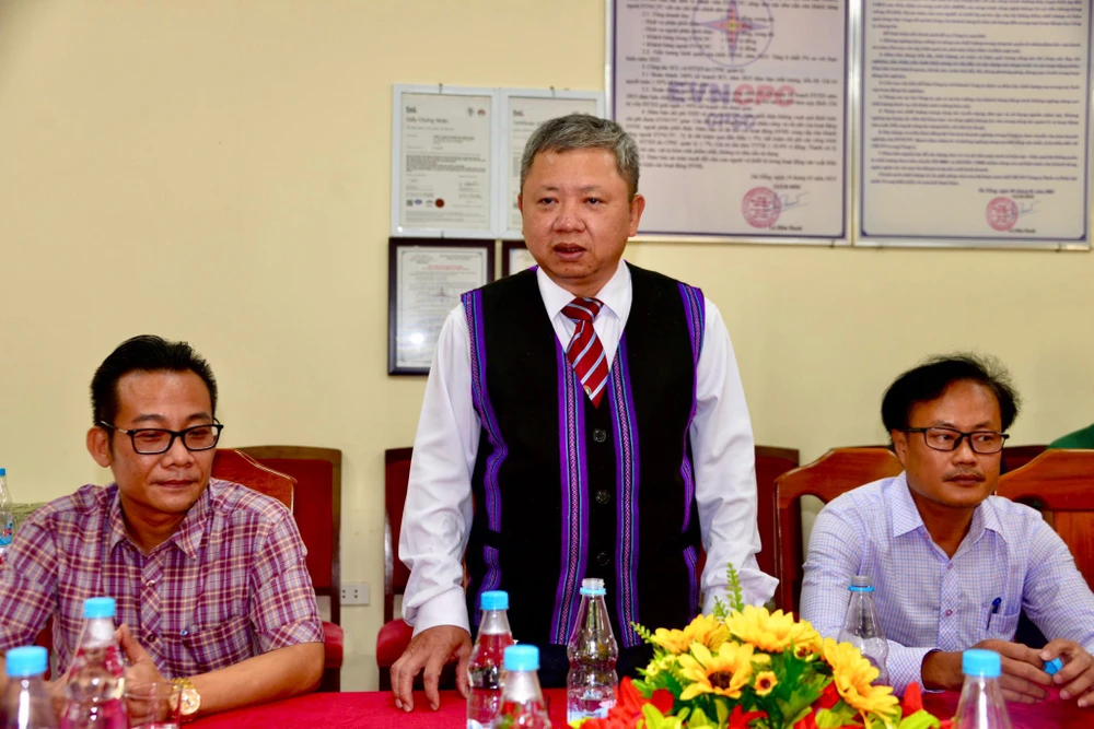 Ông Nguyễn Đại Thiện - Giám đốc Xí nghiệp thủy điện A Roàng a-roang-1.jpg