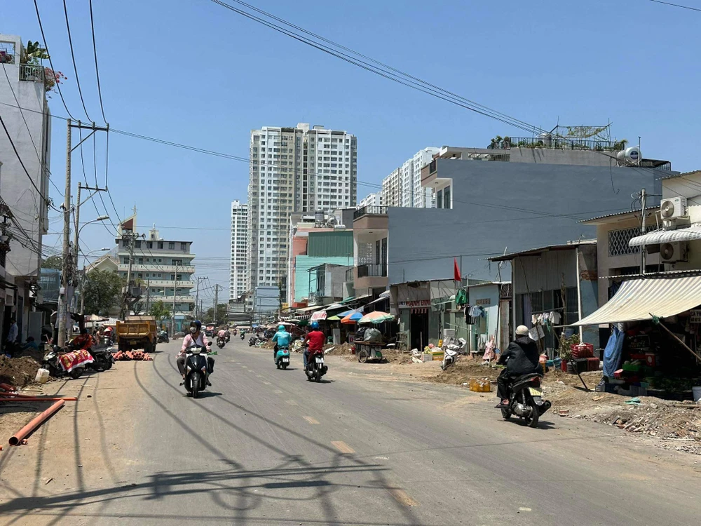 ta-quang-buu20.JPG