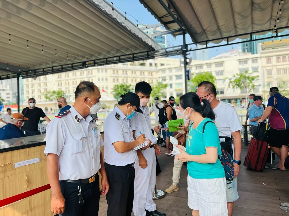 TP.HCM sẽ cấp giấy phép điện tử cho phương tiện thủy nội địa, thủy phi cơ...