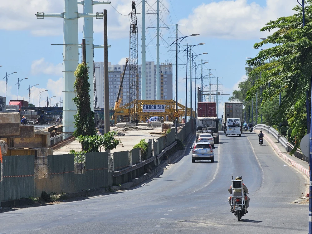 Các dự án trọng điểm của TP.HCM đang được thi công xuyên lễ 30-4
