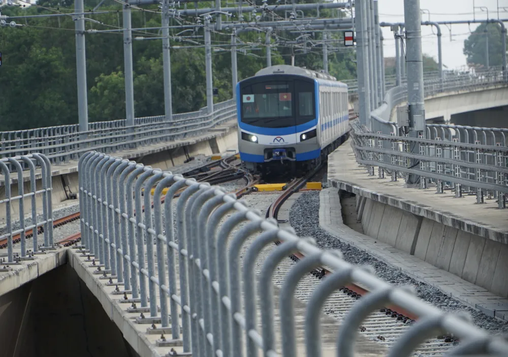 MAUR đang triển khai nhiều hạng mục để vận hành metro số 1 vào cuối năm nay. TP.HCM đang triển khia nhiều hạng mục để vận hành metro số 1 vào cuối năm nay
