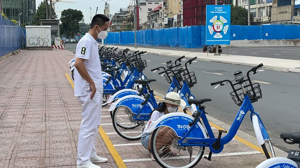 Năm nay, TP.HCM cũng sẽ có làn đường ưu tiên cho xe đạp dọc metro số 1, Mai Chí Thọ. Năm nay TP.HCM cũng sẽ có làn đường ưu tiên cho xe đạp dọc metro số 1, Mai Chí Thọ