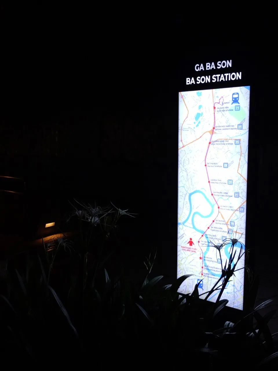 bien-bao-metro-2.jpg