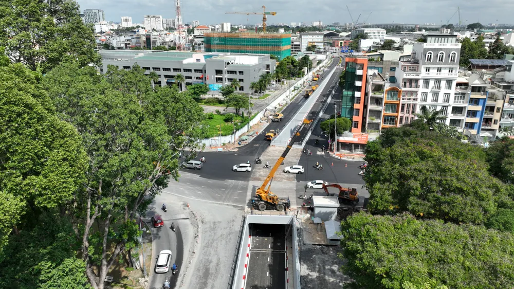 Nút giao Phan Thúc Duyện - Trần Quốc Hoàn. Ảnh: ĐÀO TRANG Tran-quoc-hoan-22.jpg