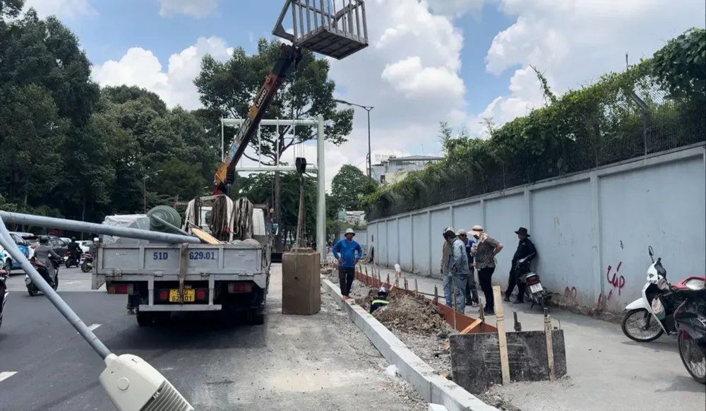 Những hạng mục cuối cùng của dự án hầm chui Trần Quốc Hoàn. Ảnh: ĐÀO TRANG tran-quoc-hoan-cong-hoa2.jpg