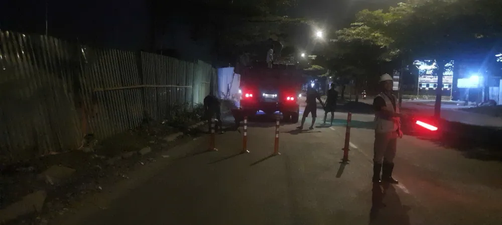 Nếu thời tiết thuận lợi, ngày 30-9 sẽ thông xe một nhánh hầm chui Nguyễn Văn Linh. Ảnh: CTV Khắc phục ổ gà trên đường Nguyễn Văn Linh, sẵn hàng thông xe hầm chui lớn phía Nam TP.HCM