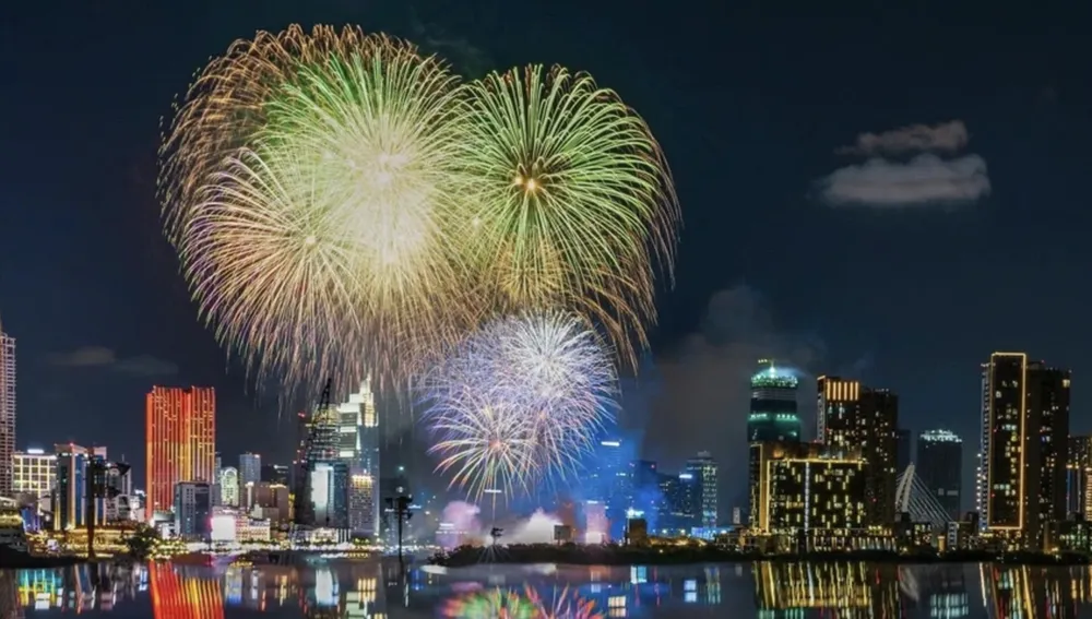 TP.HCM cấm nhiều tuyến đường trong đêm Countdown đón năm mới 2025