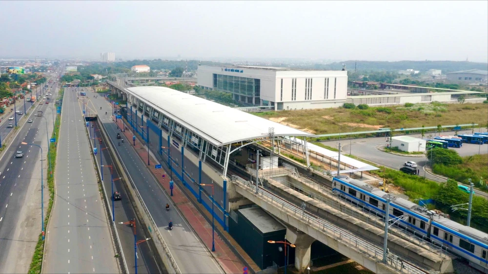 Trục đường Xa lộ Hà Nội, TP Thủ Đức vẫn chưa thể hoàn thành toàn bộ