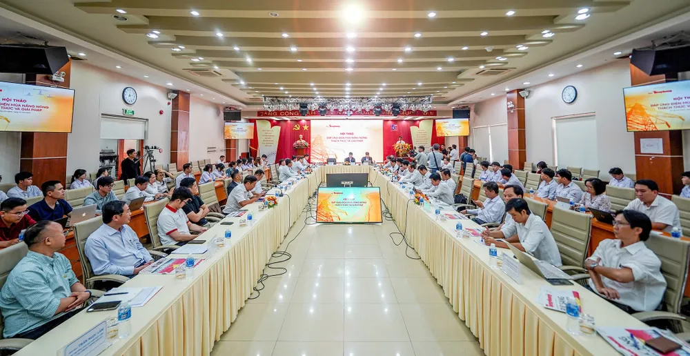 Các đơn vị đã đưa ra nhiều giải pháp đảm bảo đáp ứng điện mùa nắng nóng. Giải pháp nào để đảm bảo đáp ứng điện mùa nắng nóng