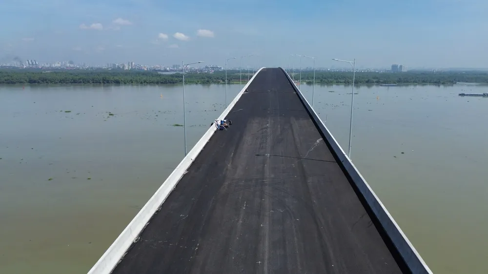 Dự kiến cầu Nhơn Trạch sẽ hoàn thành trong 30 ngày tới. Ảnh: ĐT 30 ngày tới hoàn thành cầu Nhơn Trạch, Vành đai 3 TP.HCM