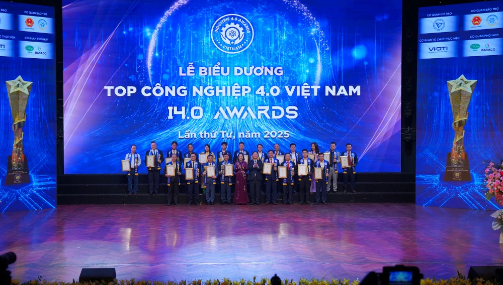 Top Công nghiệp 4.0-1.JPG