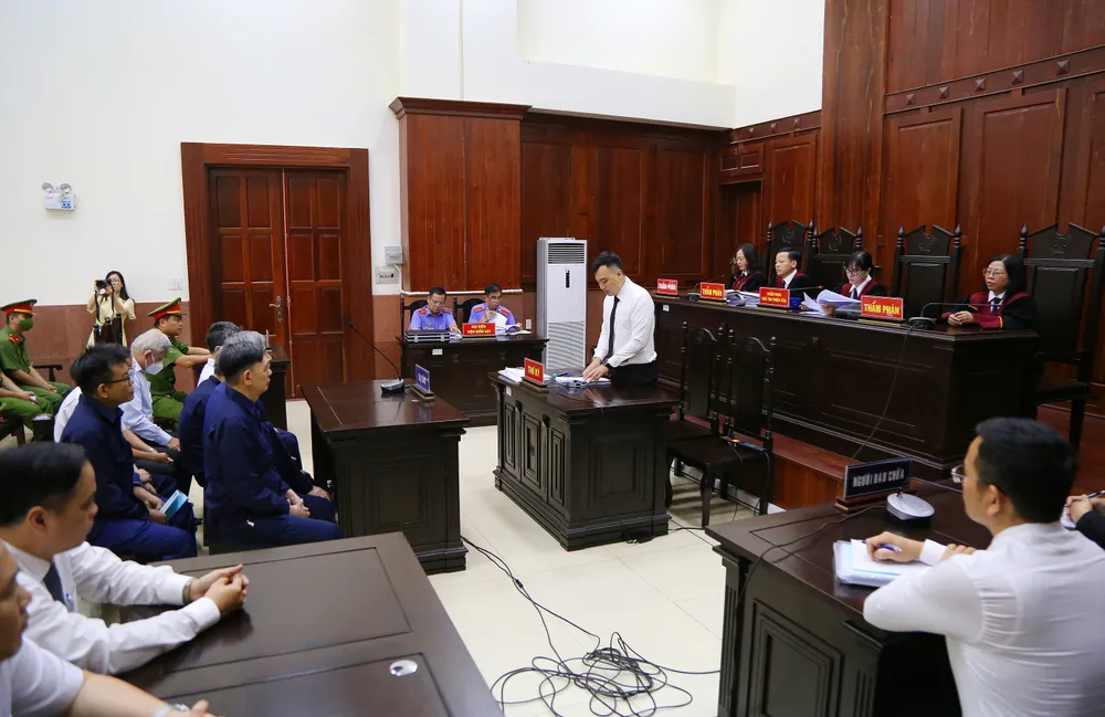 Liên đoàn Luật sư Việt Nam kiến nghị kiểm sát viên cần xét hỏi trước. Ảnh minh họa: HOÀNG GIANG 6a-4913-9901.jpg