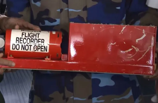 Bộ Quốc phòng: Giải mã, phân tích hộp đen máy bay Casa 212 tìm nguyên nhân ảnh 2