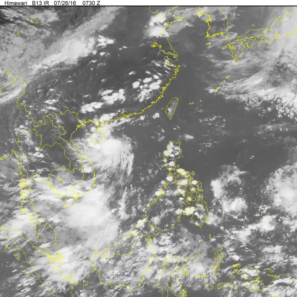 Trong 12 giờ tới, áp thấp nhiệt đới di chuyển theo hướng Tây Tây Bắc, mỗi giờ đi được 15-20km. Ảnh: NCHMF