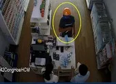 Bắt 2 thanh niên cướp tài sản của người giao hàng ảnh 2 Công an Tân Bình phối hợp các chốt kiểm soát bắt kẻ cướp cửa hàng