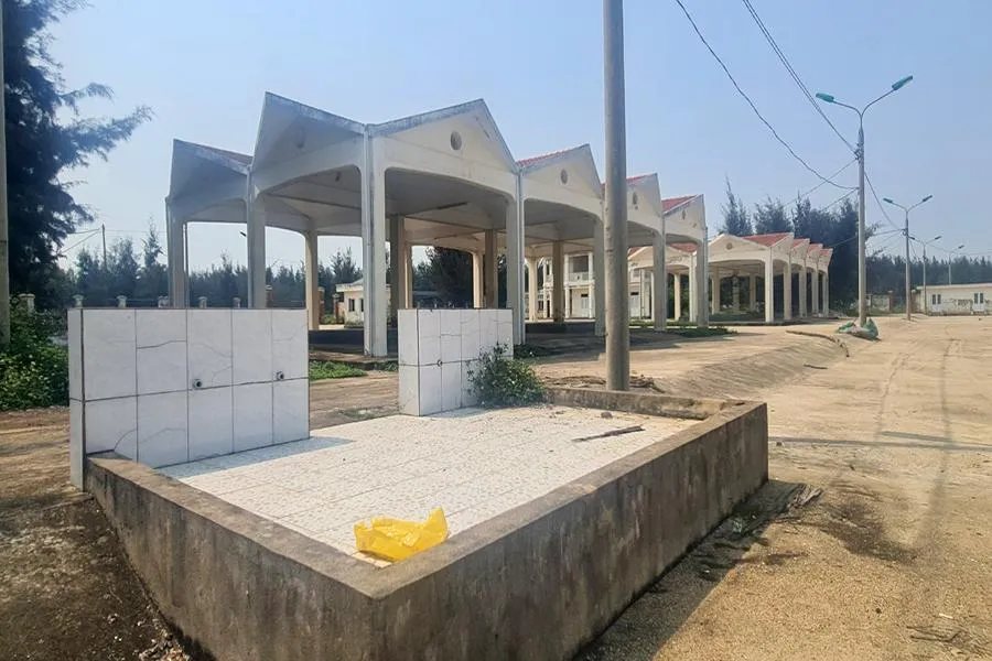 Nhiều hạng mục bị bỏ hoang đến nay đã xuống cấp. Ảnh: ĐẶNG TRUNG