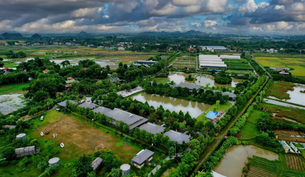 Làng du lịch Yên Trung được xây dựng xong từ lâu, tuy nhiên ngày 8-11 vừa qua Sở KH&ĐT tỉnh Thanh Hóa mới có văn bản đề xuất chủ trương đầu tư dự án này. Ảnh: ĐT Làng du lịch Yên Trung được xây dựng xong từ lâu, tuy nhiên ngày 8-11 vừa qua Sở KH&ĐT tỉnh Thanh Hóa mới có văn bản đề xuất chủ trương đầu tư dự án này. Ảnh: ĐT