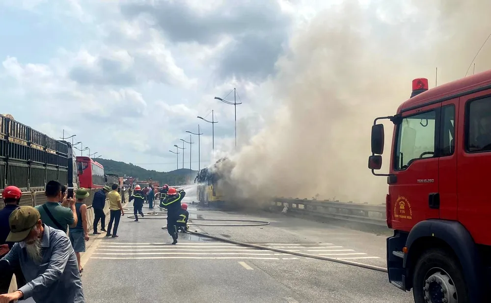Ngay sau khi xảy ra vụ cháy, Phòng Cảnh sát PCCC&amp;CNCH, Công an tỉnh Thanh Hóa đã nhanh chóng có mặt tại hiện trường để triển khai công tác chữa cháy.