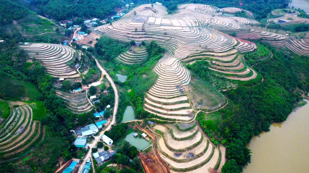 Khám Phá Pom Khuông Tam Chung Mường Lát Thanh Hóa