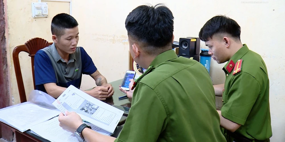 Hà Văn Hùng,với vai trò trưởng nhóm khai nhận tại cơ quan công an. CATH