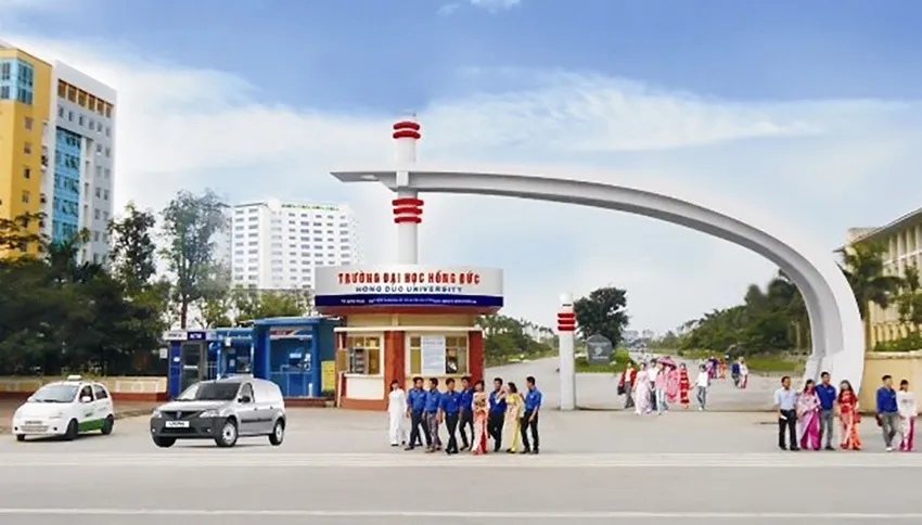 Trường Đại học Hồng Đức (Thanh Hóa) nơi xảy ra vụ trộm cắp sản hi hữu. Ảnh: CTV Trường Đại học Hồng Đức (Thanh Hóa) nơi xảy ra vụ trộm cắp sản hi hữu. Ảnh: CTV