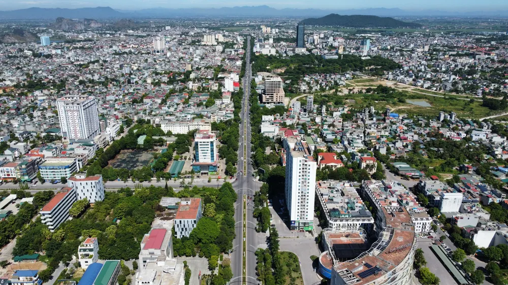 Giám đốc Công an tỉnh Thanh Hóa yêu cầu xử lý nghiêm đối với các cơ sở kinh doanh dịch vụ vi phạm về PCCC. Trong ảnh một góc TP. Thanh Hóa. Ảnh: Đ. TRUNG thanh-hoa-kiem-tra-phong-chay-chua-chay.jpg