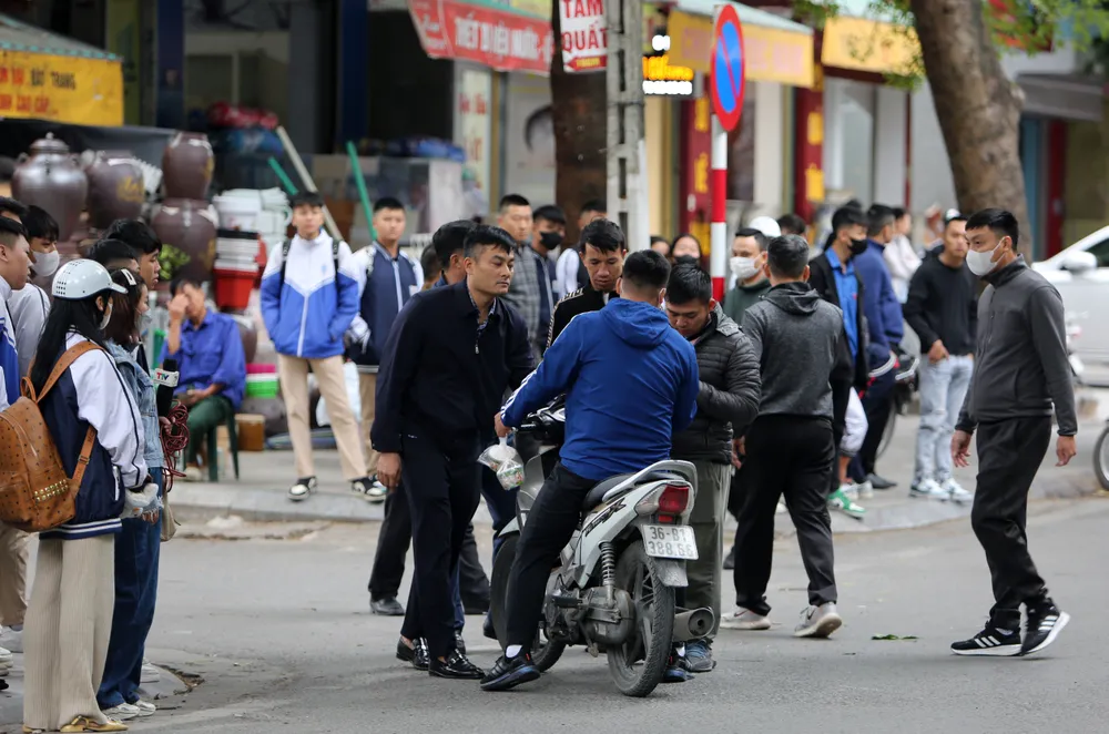 Cận cảnh thanh thiếu niên, học sinh vi phạm giao thông ở Thanh Hóa - 10.JPG