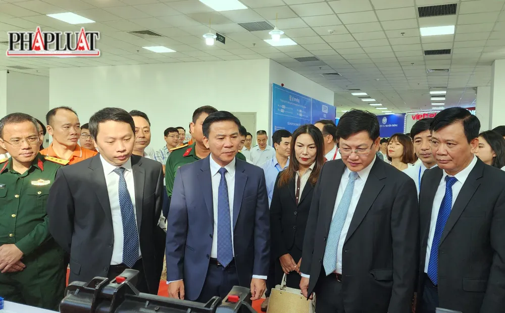 Chuyển đổi số là chuyển đổi tư duy và hành động - 2.jpg