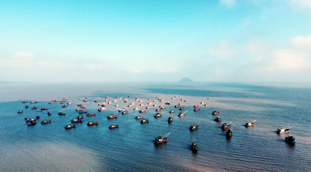 Hình ảnh làng biển Diêm Phố từ trên cao