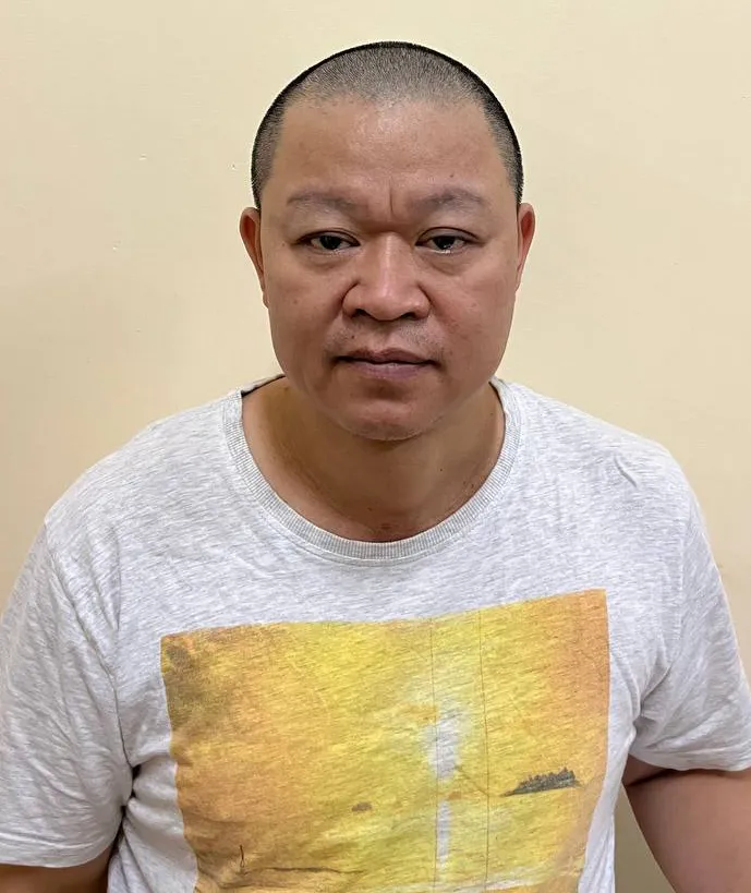 lừa đảo chiếm đoạt tài sản