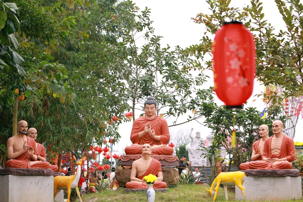 Độc đáo Chùa Cao với tượng phật 4 mặt và bàn tay phật ở Thanh Hóa -7.JPG