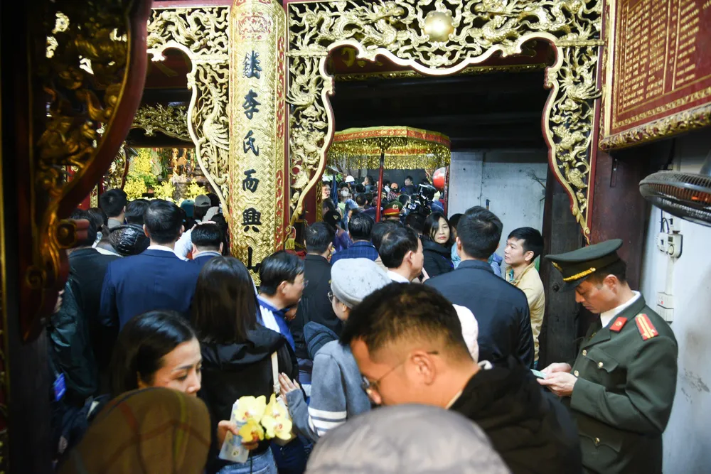 Phó Chủ tịch TP Nam Định lý giải về việc người dân xin ấn Đền Trần giảm-8.jpg