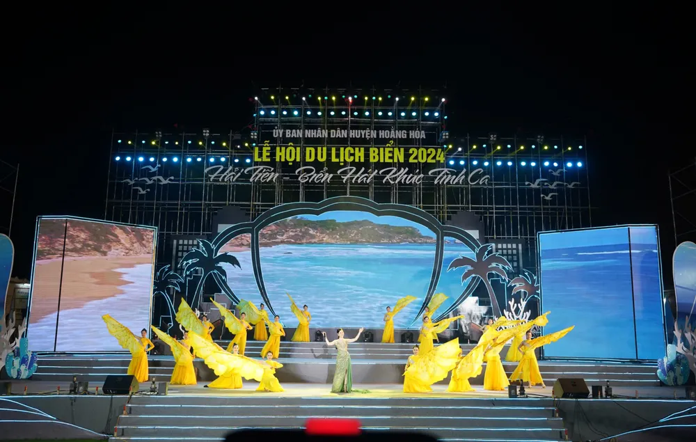 Từ làng biển Hải Tiến hoang sơ đến thu hút hơn 1,6 triệu lượt du khách - 2.jpg