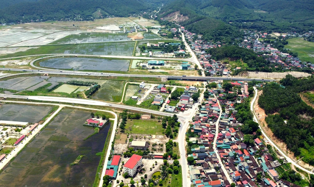 Vẻ đẹp Làng cổ Tiên Hòa và bí mật 6.000 năm trước - 4.JPG