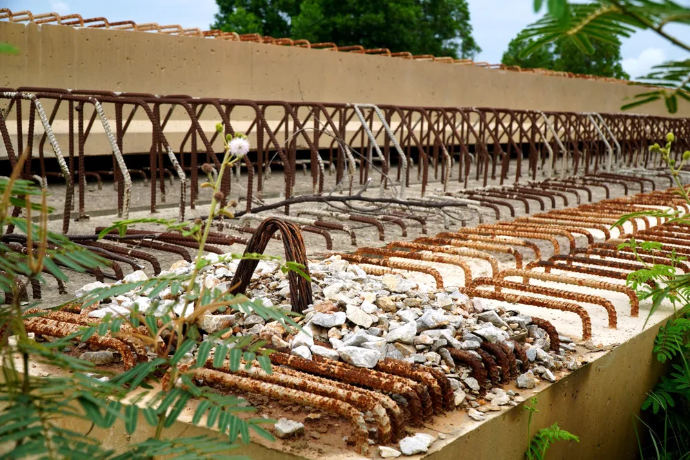 Con đường ngàn tỉ ở Thanh Hóa thi công dang dở, cốt thép hoen rỉ - 20.jpg