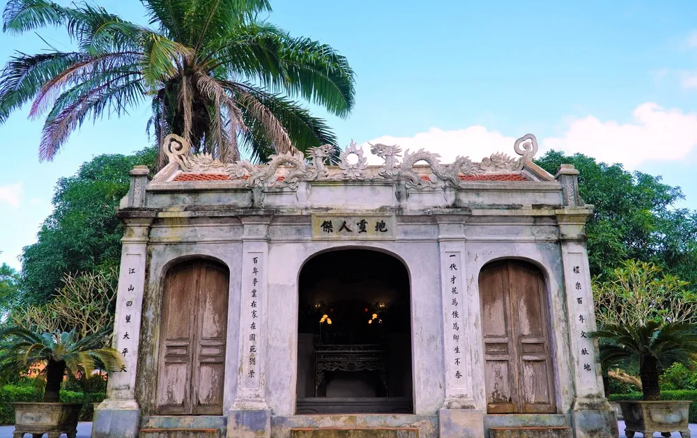 Về thăm Khu di tích Đại thi Hào Nguyễn Du2.jpg