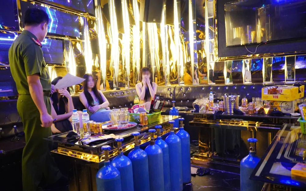 Karaoke- Massage G7.jpg