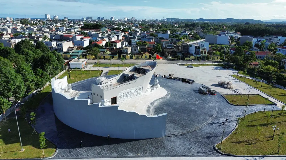 Dấu ấn đặc biệt bên trong tượng đài ‘Con tàu tập kết ra Bắc’ - 14.jpg