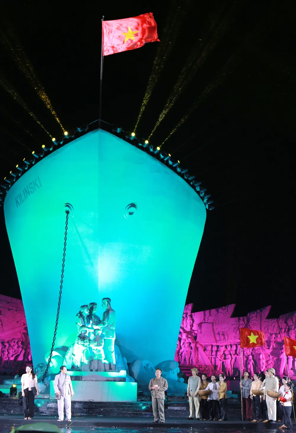 Toàn cảnh Lễ kỷ niệm 70 đồng bào miền Nam tập kết ra Bắc - 6.JPG