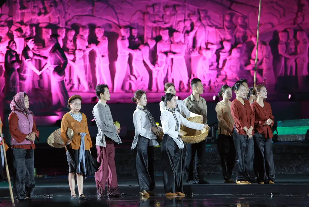 Toàn cảnh Lễ kỷ niệm 70 đồng bào miền Nam tập kết ra Bắc - 7.JPG